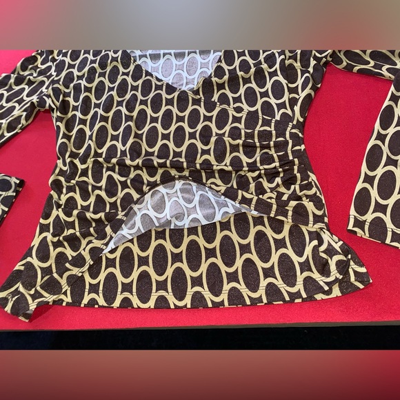 Pull Over Top - Picture 2 of 8